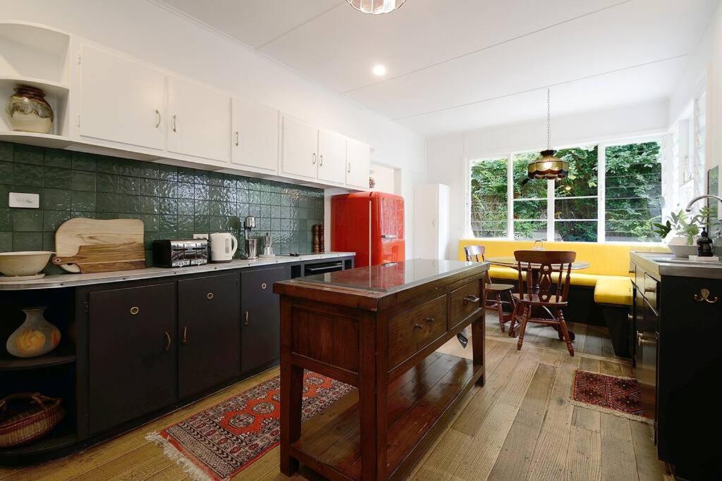 Harrys House Warburton - Peaceful Riverside Cottage In The Perfect Location ภายนอก รูปภาพ
