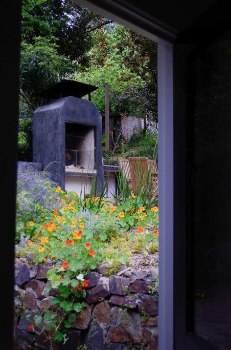 Harrys House Warburton - Peaceful Riverside Cottage In The Perfect Location ภายนอก รูปภาพ