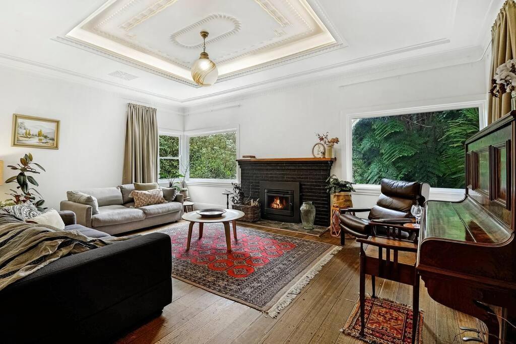 Harrys House Warburton - Peaceful Riverside Cottage In The Perfect Location ภายนอก รูปภาพ
